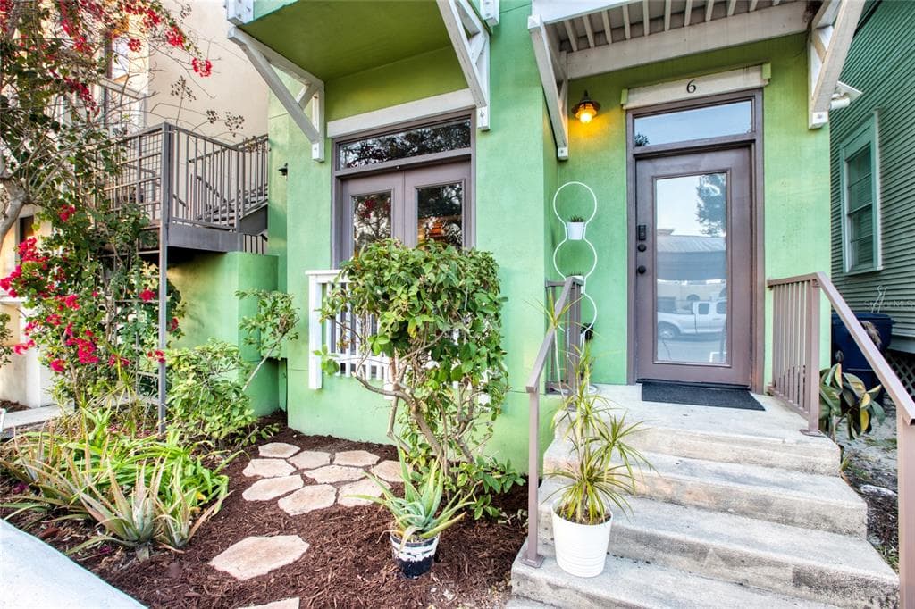 1914 E 4TH AVENUE UNIT 6 TAMPA, FL 33605