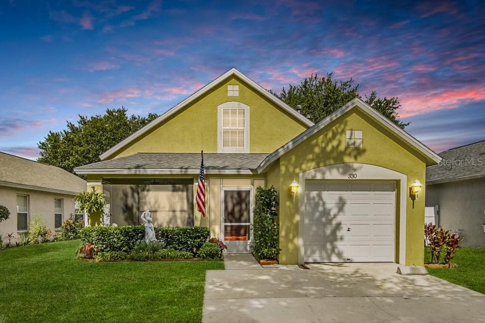 330 SUMMER SAILS DRIVE VALRICO, FL 33594