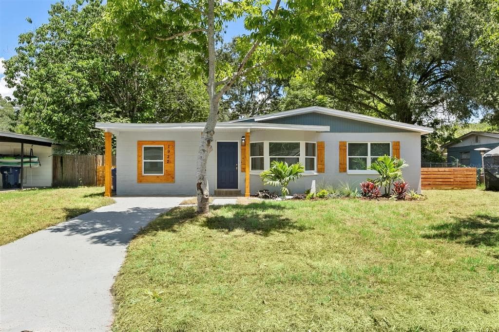 1922 E CRENSHAW STREET TAMPA, FL 33610