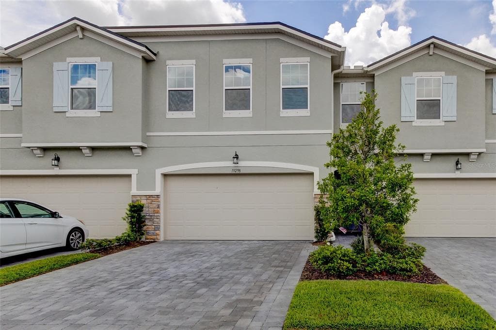 19298 BLUE POND DRIVE