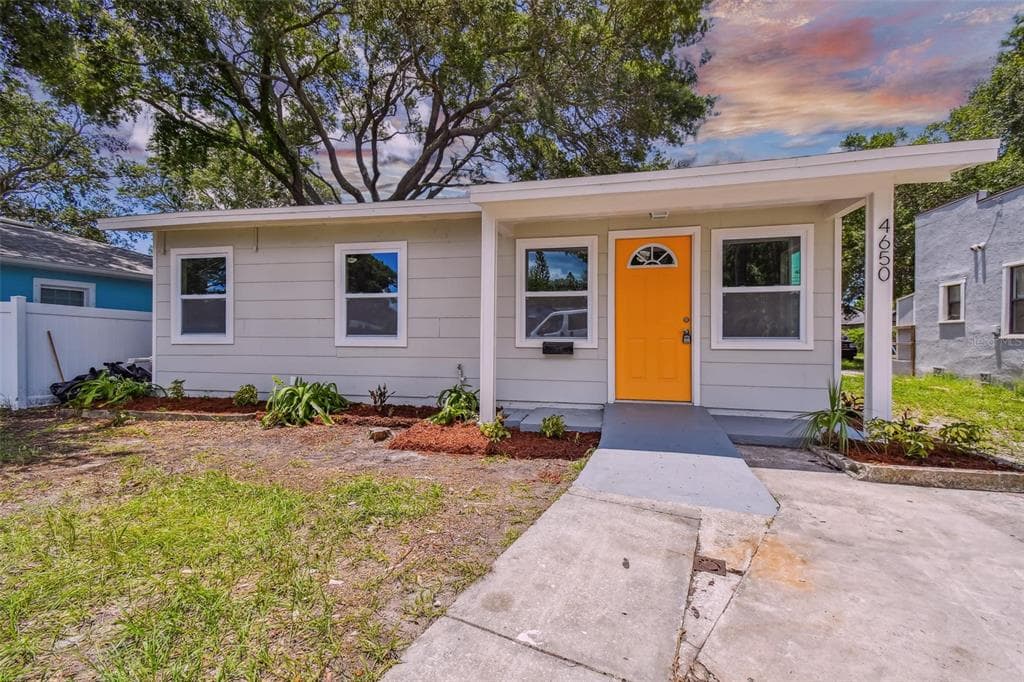 4650 11TH AVENUE S ST PETERSBURG, FL 33711