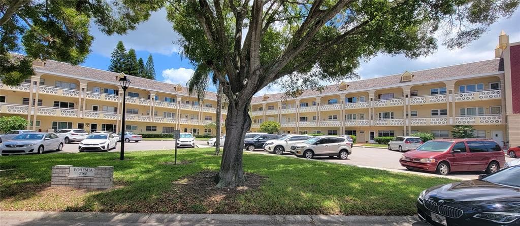 2360 IRISH LANE UNIT 66 CLEARWATER, FL 33763