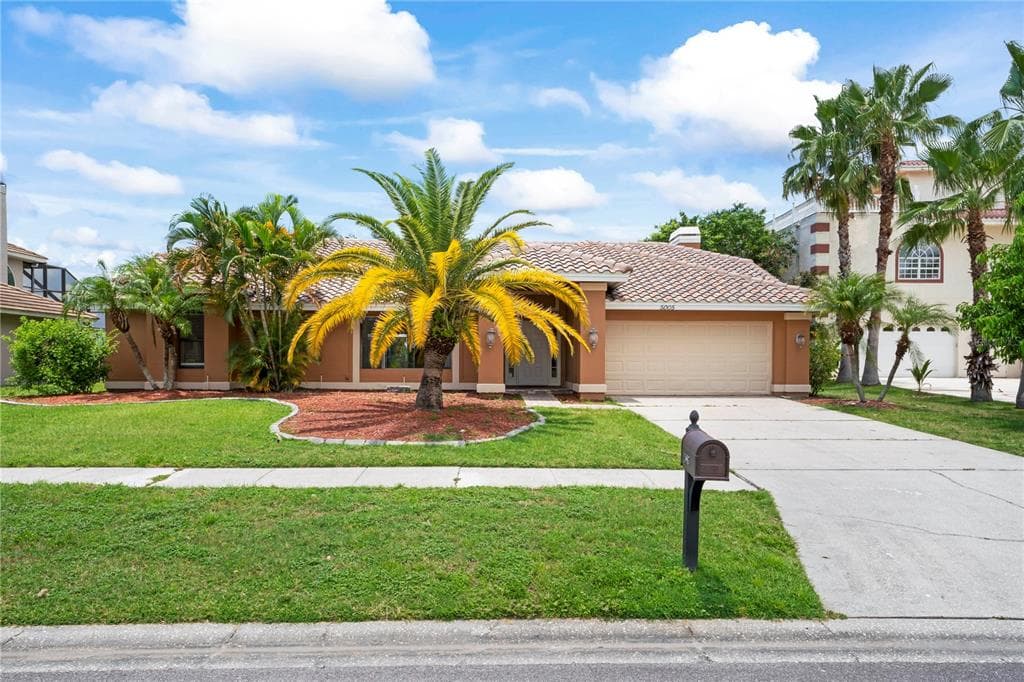 5005 E LONGBOAT BOULEVARD TAMPA, FL 33615