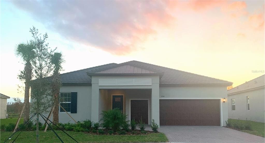 11061 BANYAN BREEZE BOULEVARD LAND O LAKES, FL 34638