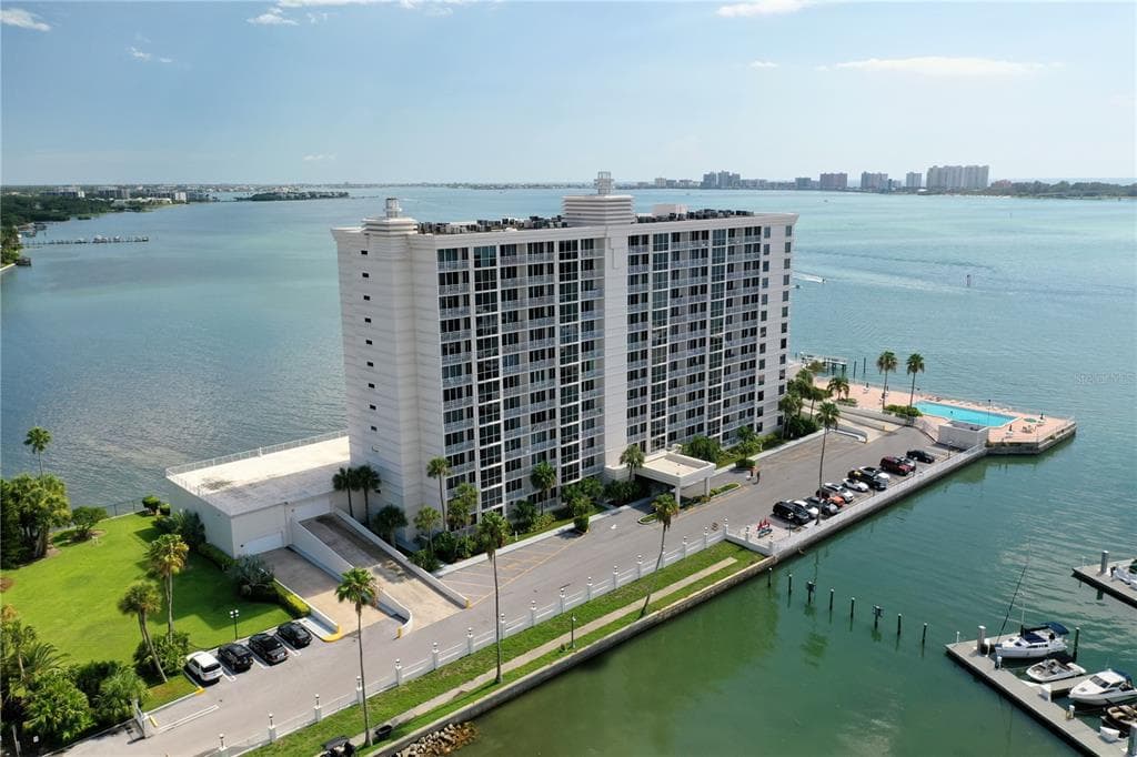 100 PIERCE STREET UNIT 1206