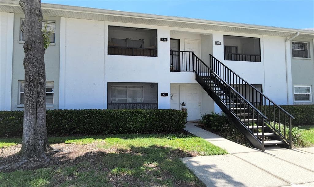 3804 N OAK DRIVE UNIT X22 TAMPA, FL 33611