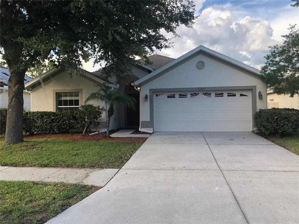 4102 LANGDRUM DRIVE WESLEY CHAPEL, FL 33543