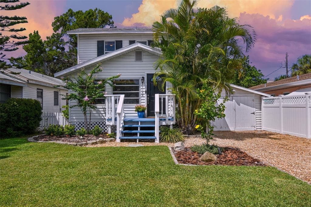 13148 3RD ST E MADEIRA BEACH, FL 33708