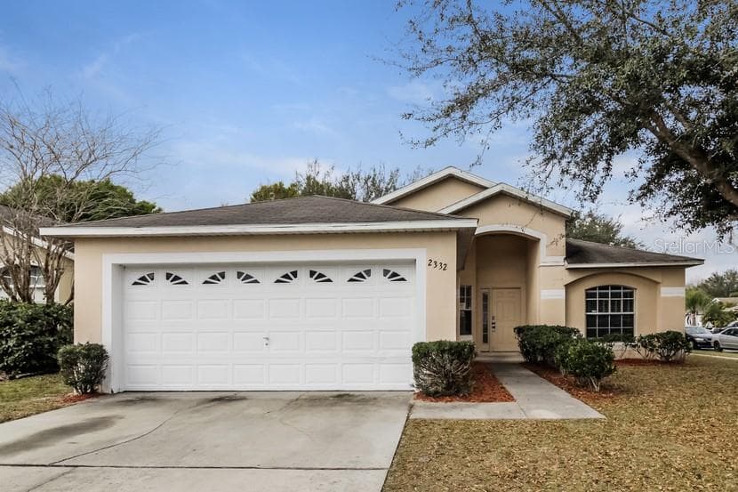 2332 NORTHERN LEAF STREET ORLANDO, FL 32817