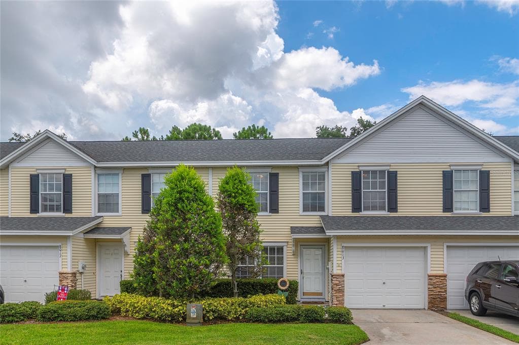8013 THOROUGHBRED LOOP LARGO, FL 33773