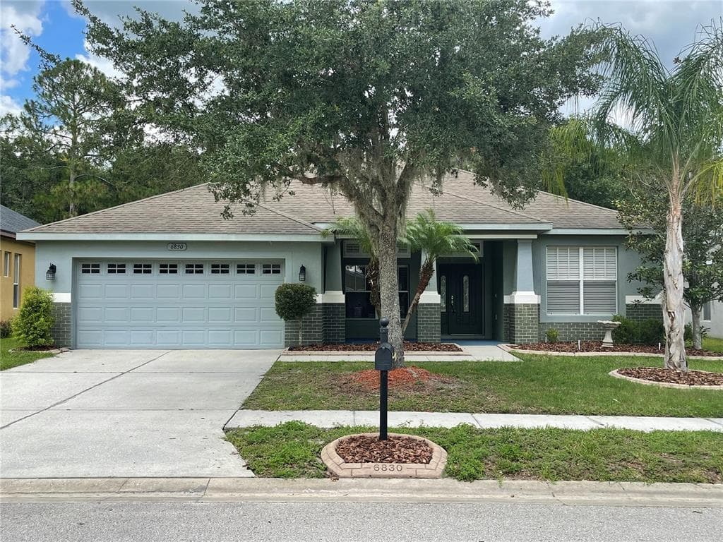 6830 PINE SPRINGS DRIVE WESLEY CHAPEL, FL 33545