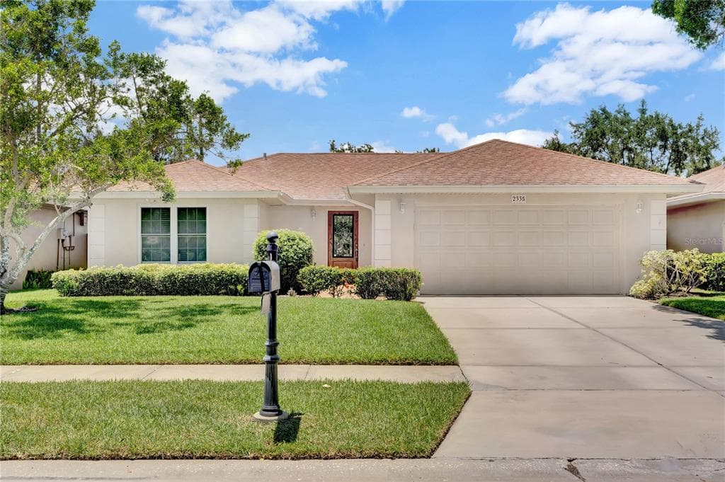 2335 HERON CIRCLE CLEARWATER, FL 33762