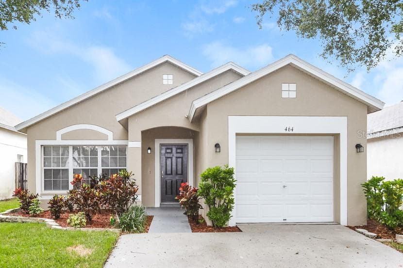 464 SUMMER SAILS DRIVE VALRICO, FL 33594