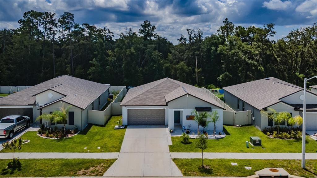 6544 MOOG ROAD NEW PORT RICHEY, FL 34653