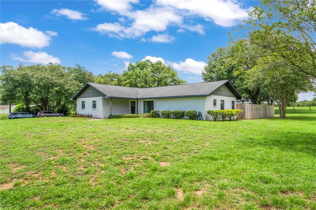 39812 RICHLAND ROAD ZEPHYRHILLS, FL 33540