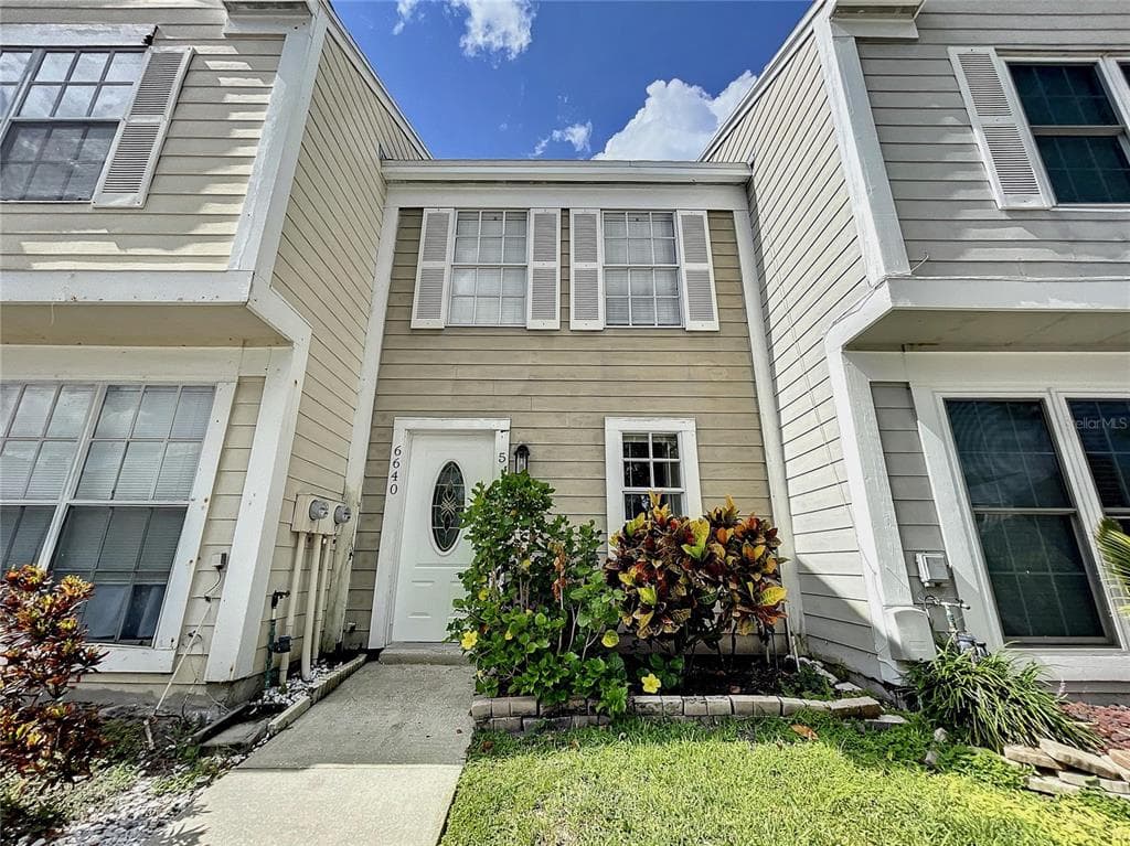 6640 121ST AVENUE UNIT 5 LARGO, FL 33773
