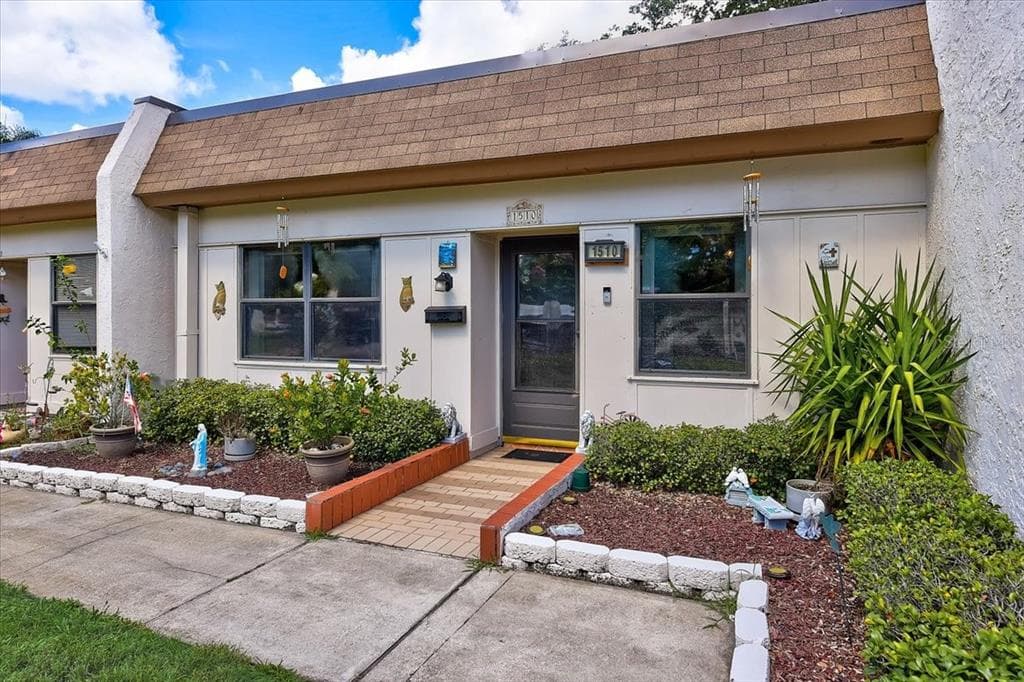 1510 FLINT DRIVE W CLEARWATER, FL 33759