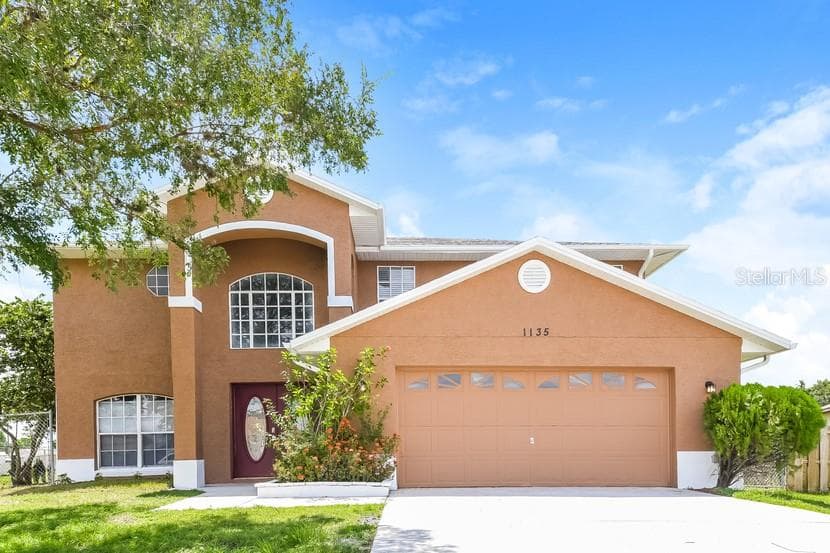 16471 LITTLE GARDEN DRIVE WIMAUMA, FL 33598