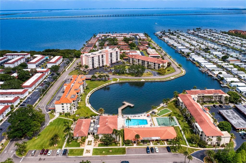 19029 US HIGHWAY 19 N UNIT 26-403 CLEARWATER, FL 33764