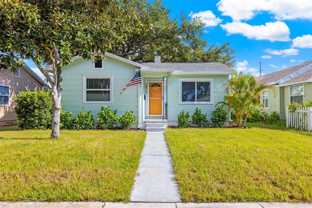 3820 BURLINGTON AVENUE N ST PETERSBURG, FL 33713