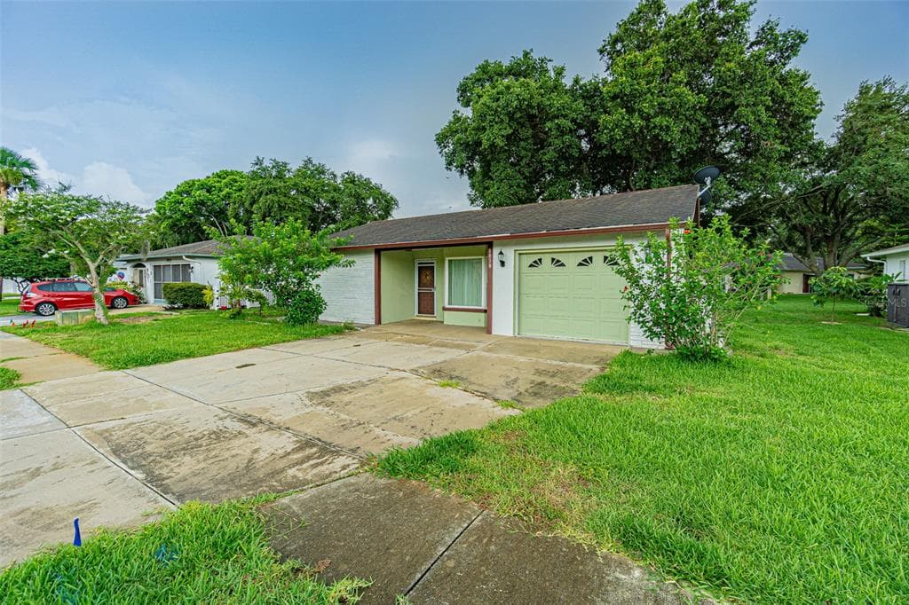 8030 GLENEAGLE DRIVE PORT RICHEY, FL 34668