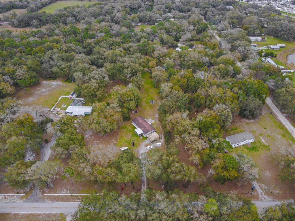 6814 ELWOOD ROAD ZEPHYRHILLS, FL 33540