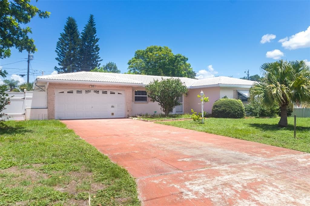 1229 GRENADA AVENUE