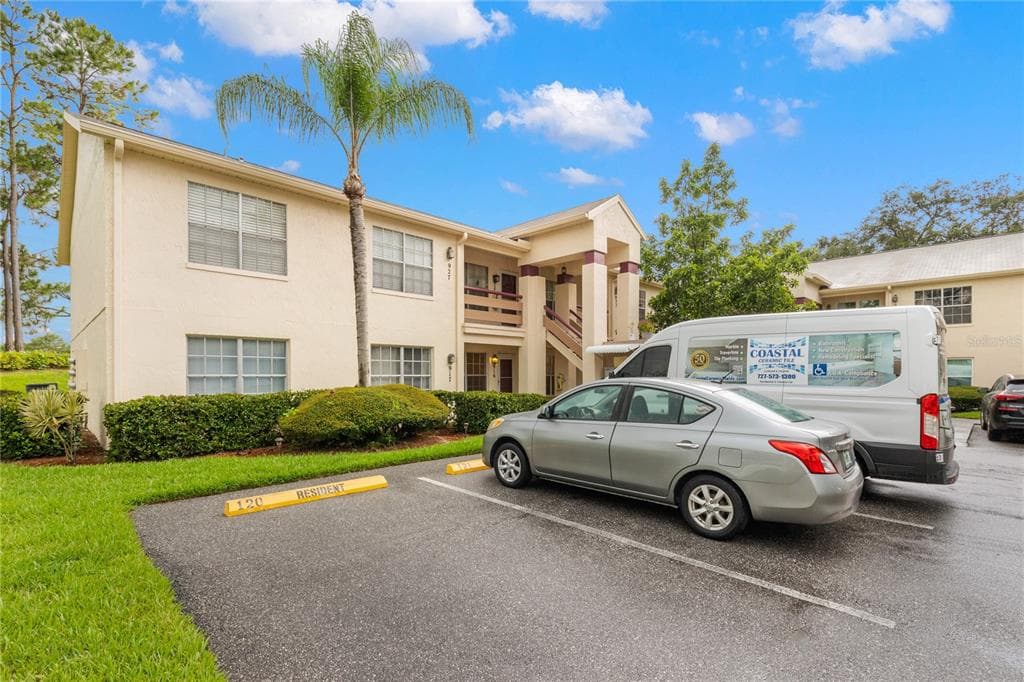 7828 HARDWICK DRIVE UNIT 916 NEW PORT RICHEY, FL 34653