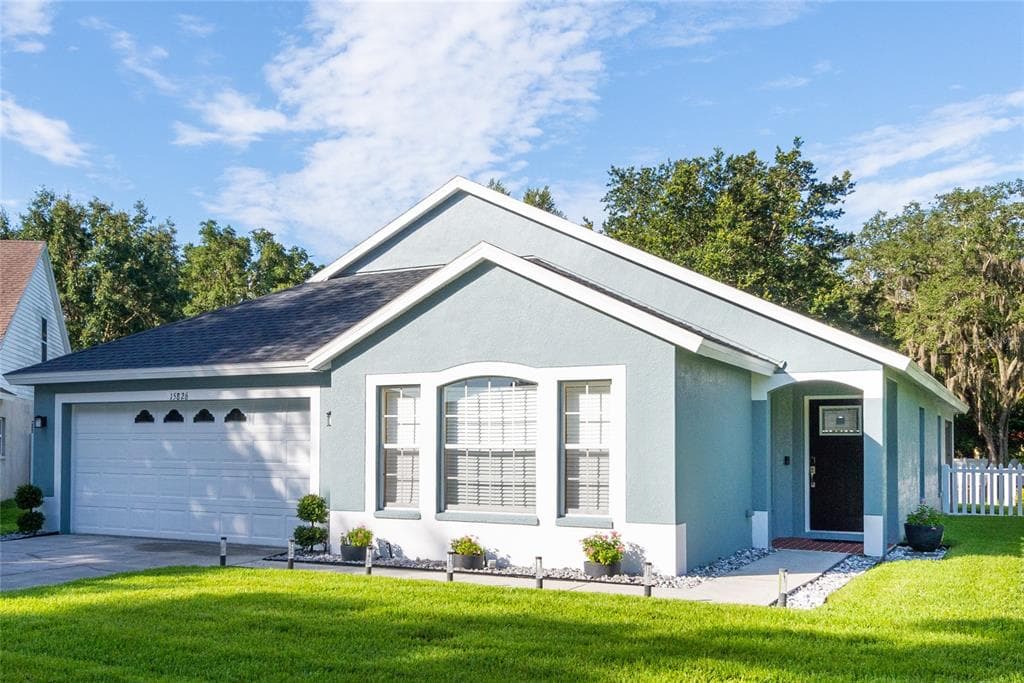 15826 STAGS LEAP DRIVE LUTZ, FL 33559