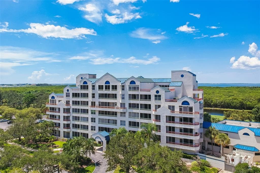 2333 FEATHER SOUND DRIVE UNIT B507 CLEARWATER, FL 33762