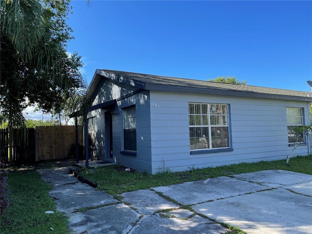1217 COOLRIDGE DRIVE BRANDON, FL 33511