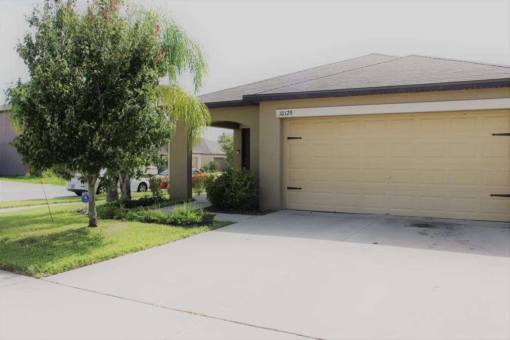 10129 CARLOWAY HILLS DRIVE