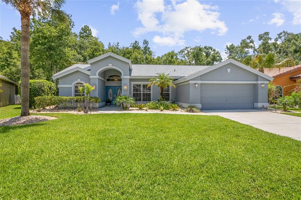 26054 SAWGRASS COURT LAND O LAKES, FL 34639