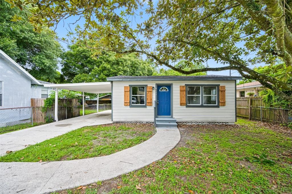 9405 N 13TH STREET TAMPA, FL 33612
