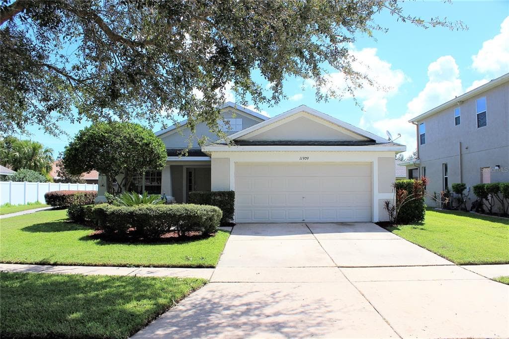 11909 AUTUMN CREEK DRIVE RIVERVIEW, FL 33569
