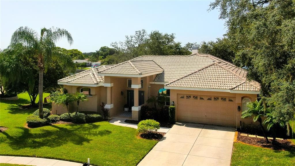 5903 CACHETTE DE RIVIERA COURT