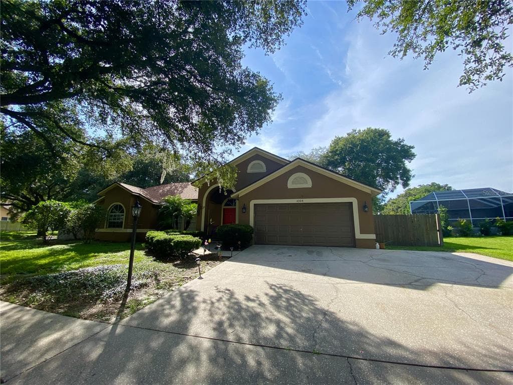 4308 GENTRICE DRIVE VALRICO, FL 33596