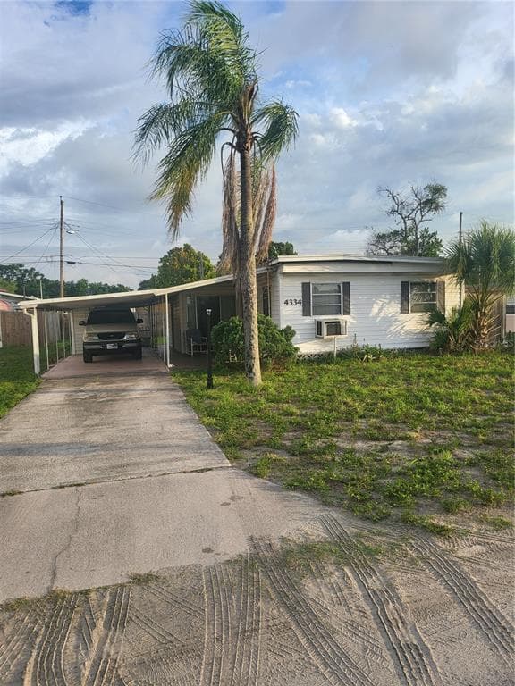 4334 KIBLER LANE HOLIDAY, FL 34691