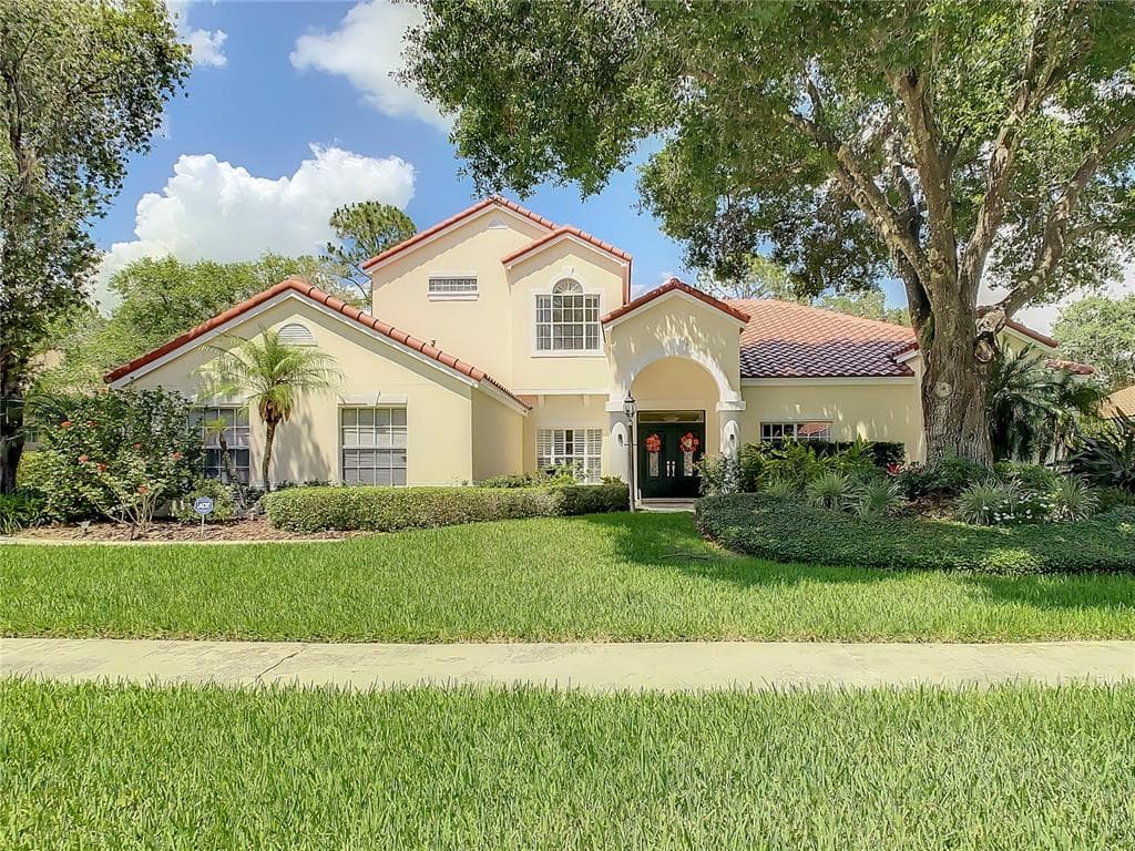 8907 MAGNOLIA CHASE CIRCLE TAMPA, FL 33647