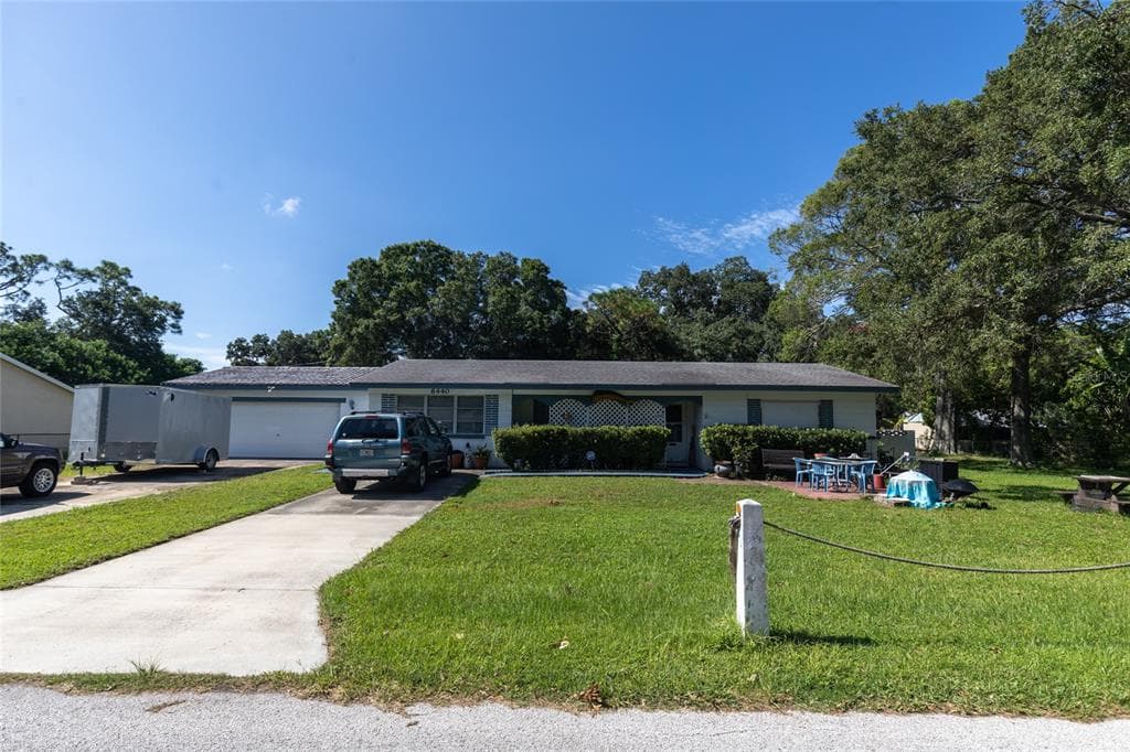 6440 80TH AVENUE N PINELLAS PARK, FL 33781