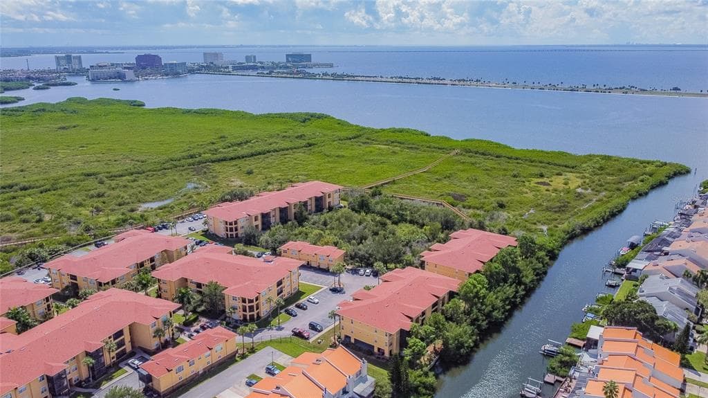 4311 BAYSIDE VILLAGE DRIVE UNIT 202 TAMPA, FL 33615