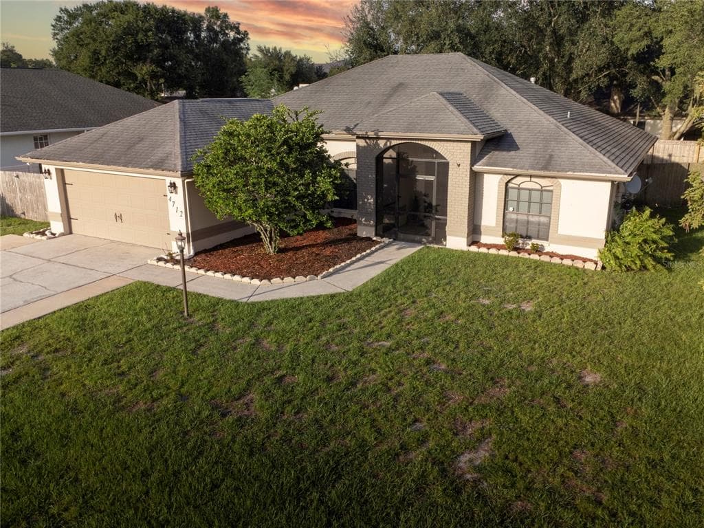 4712 VICTORIA ROAD LAND O LAKES, FL 34639