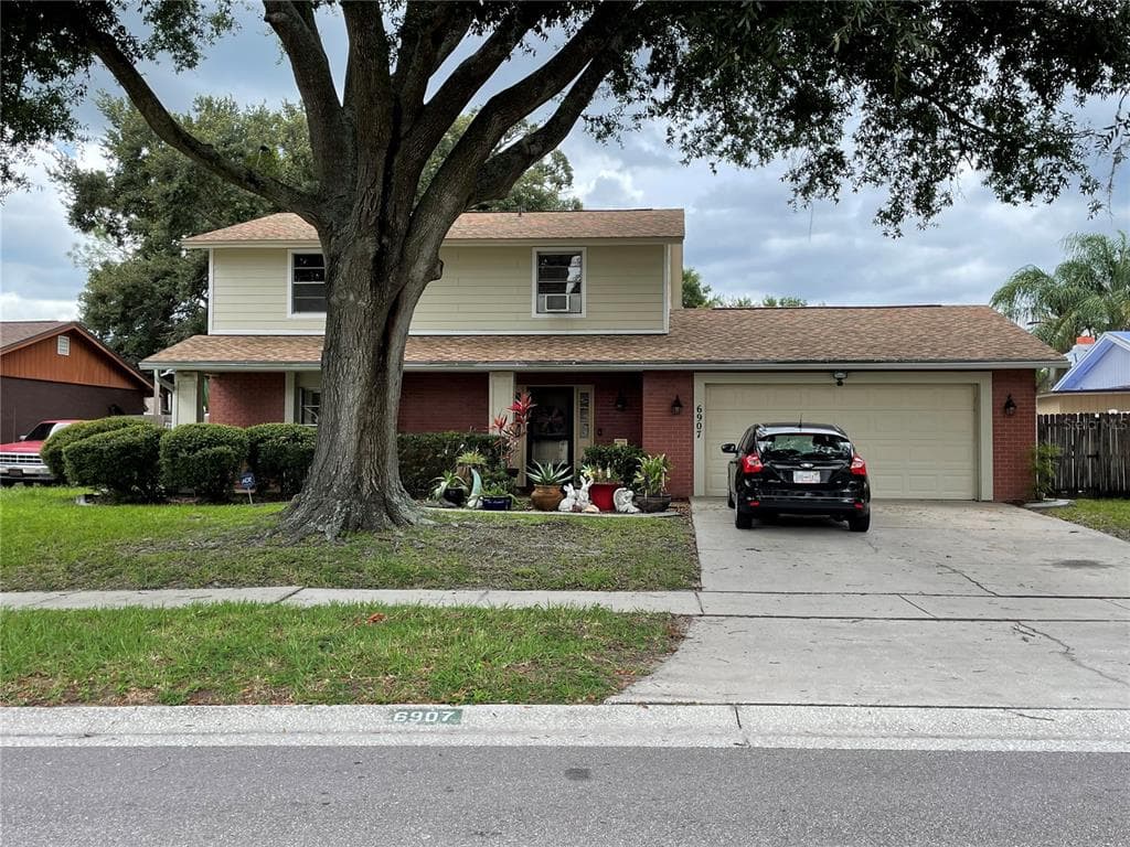 6907 SPANISH MOSS CIRCLE TAMPA, FL 33625