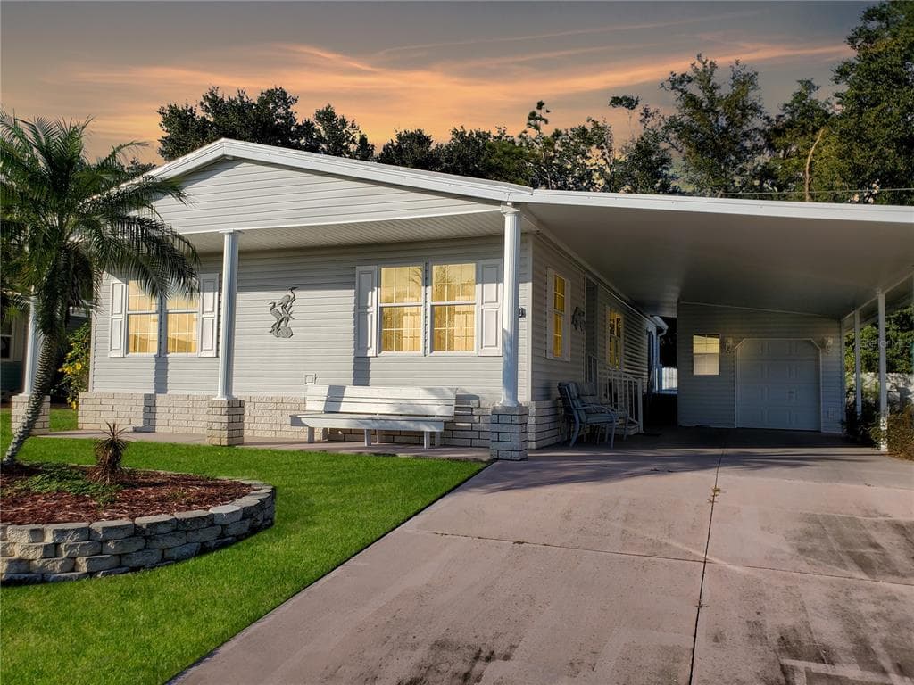 36833 TARA AVENUE ZEPHYRHILLS, FL 33542