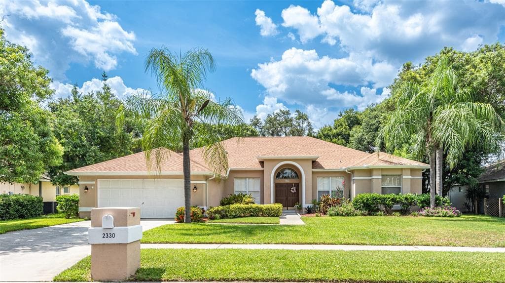 2330 TIMBERGROVE DRIVE VALRICO, FL 33596