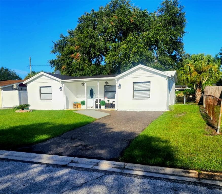 4520 EDEN ROCK ROAD TAMPA, FL 33634