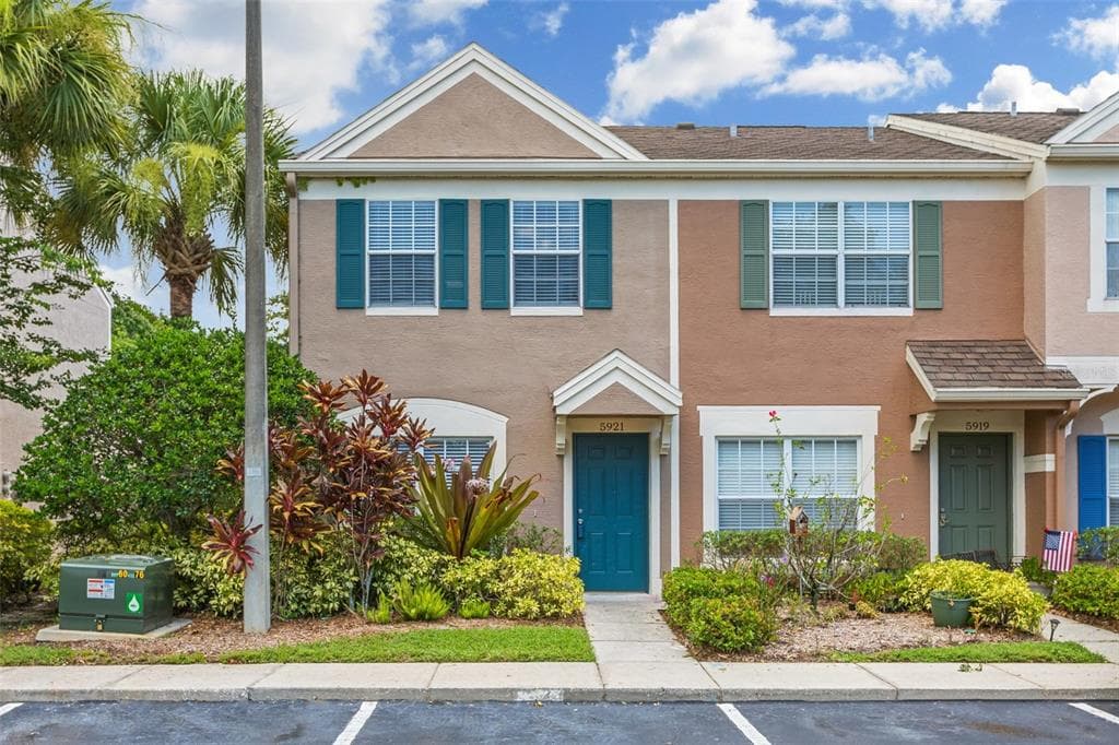 5921 BAYSIDE KEY DRIVE TAMPA, FL 33615