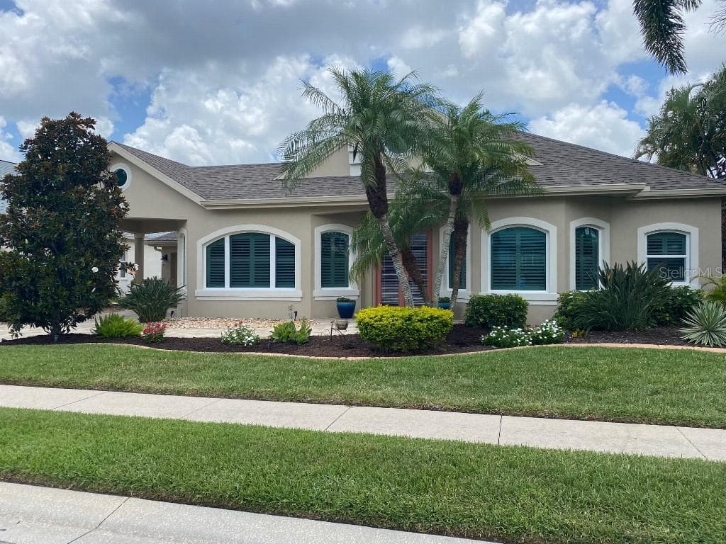 4615 SHARK DRIVE BRADENTON, FL 34208