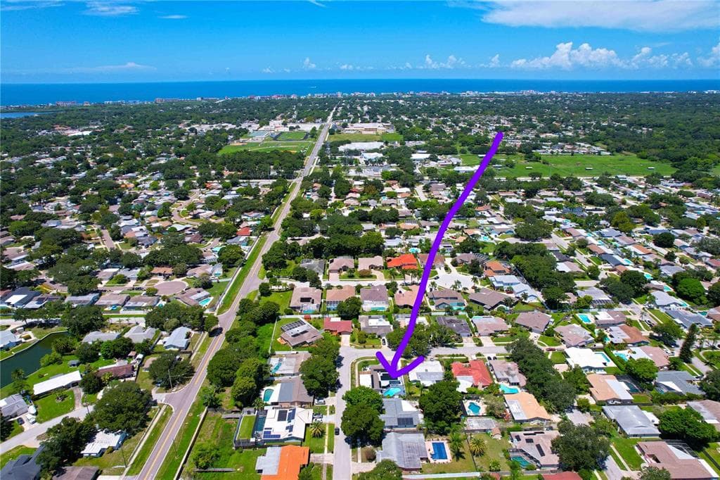 8687 MATTHEW STREET SEMINOLE, FL 33772