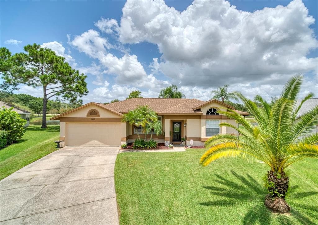 3227 BROOKSIDE COURT